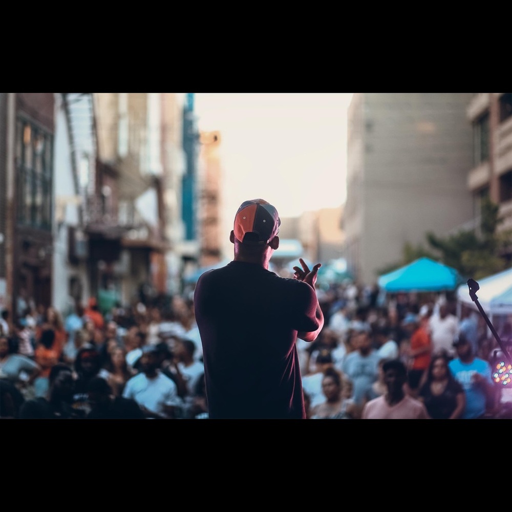 Hire This Life. We Lead. to perform!